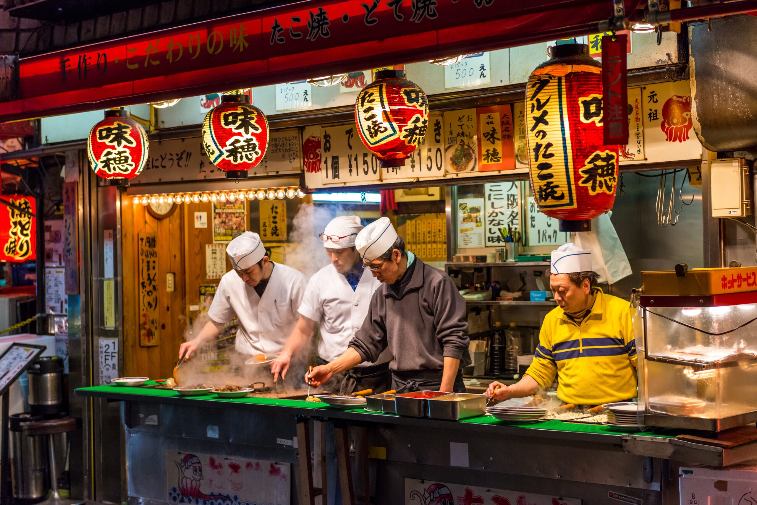 Osaka Eats: 3 Restaurants in Dotonbori That Are Worth Every Penny